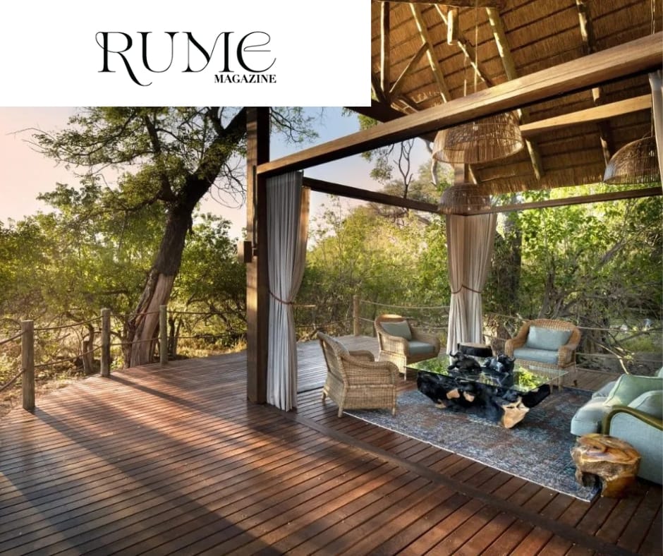 Pictures with logos (2)