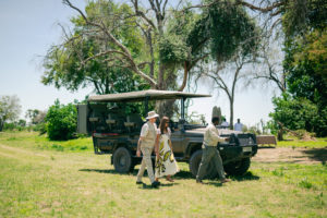 Safari Couple Atzaró Okavango Delta.