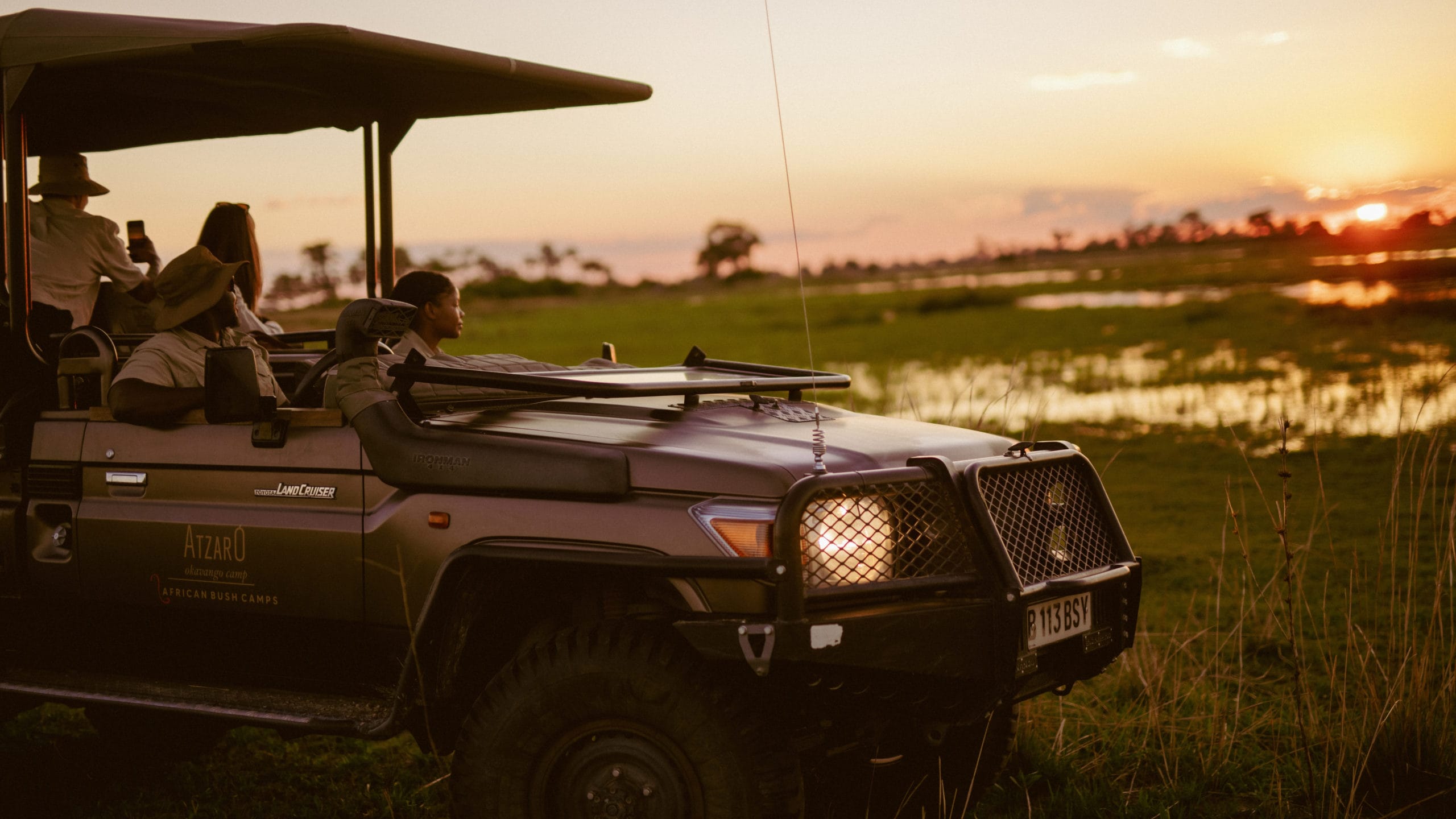 guided game drive at luxury safari in Botswana